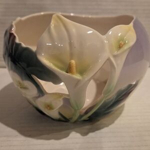 Franz Porcelain Calla Lily Bowl Candle Vase Cut Out  FZ00241 Collectible Floral